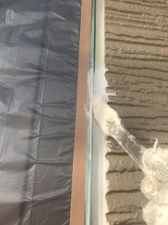 シリコン　アクリル　コーキング