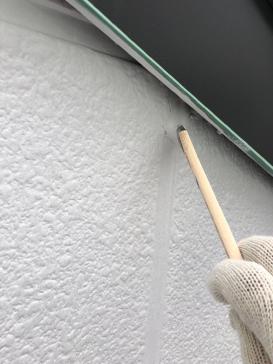 プライマー　雨漏り　ひび