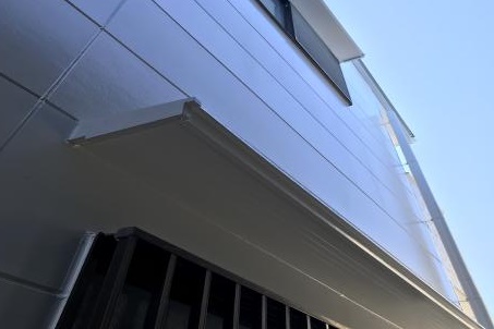 完成　アパートシリコン塗装