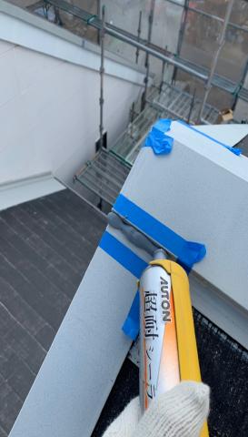 アパート外壁　岡崎市　コーキング作業